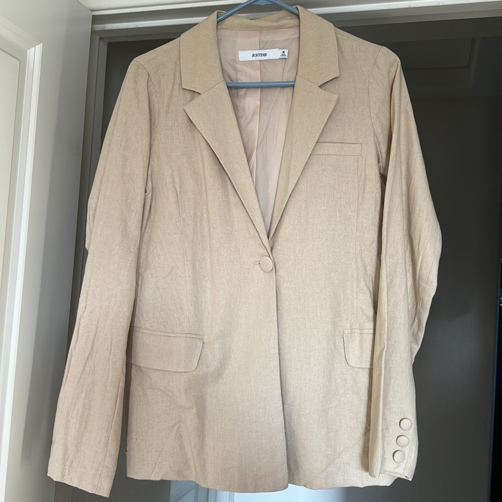 JUSTFAB beige blazer NWT